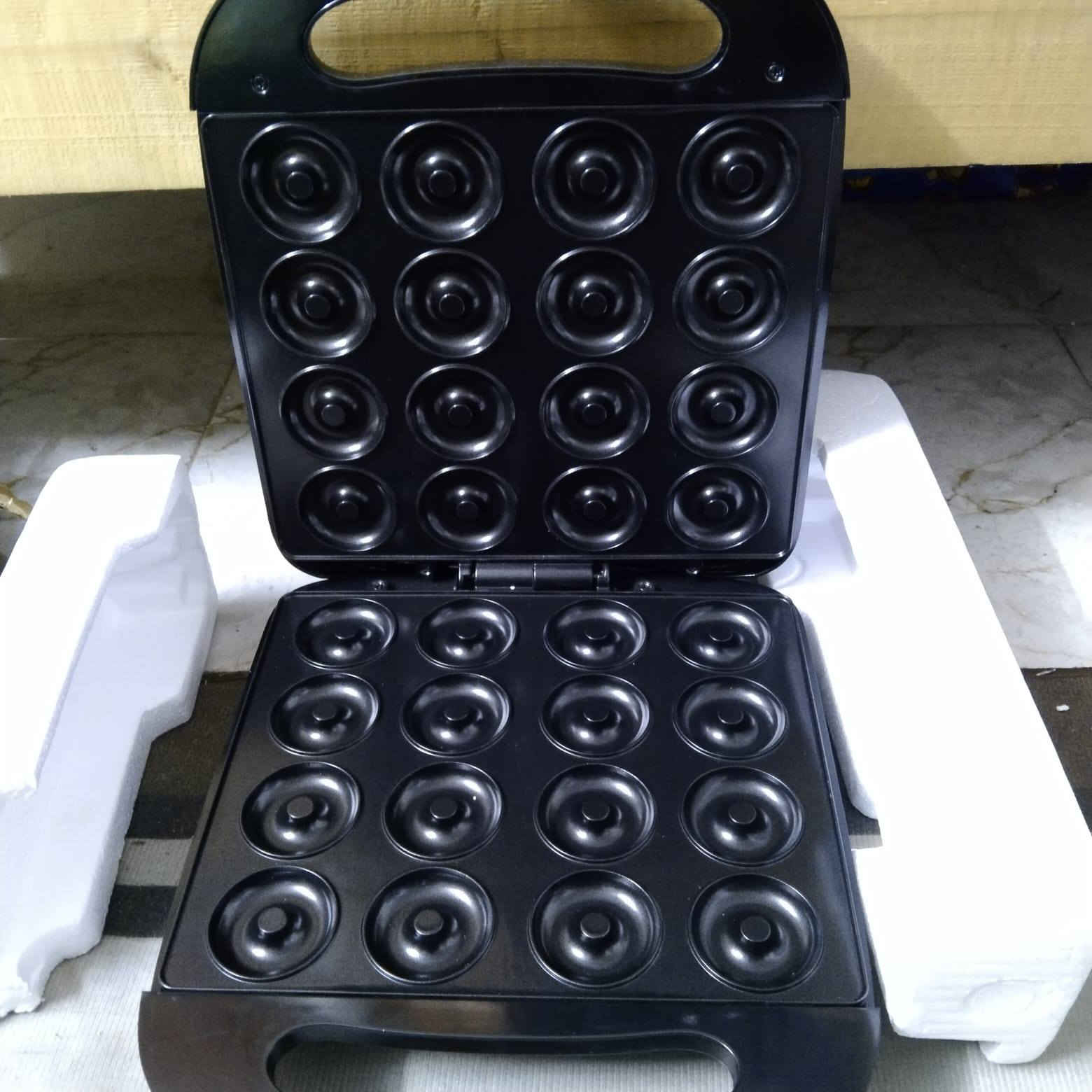 السلام عليكم اغراض للبيع كلمن وسعرة وحيل مستعجلين على بيعتھم وكون بأسرع وقت بسبب الشيلة للاستفسار خاص اوعلى ھذا الرقم ***********والموشراي لايدخل رجاء........
