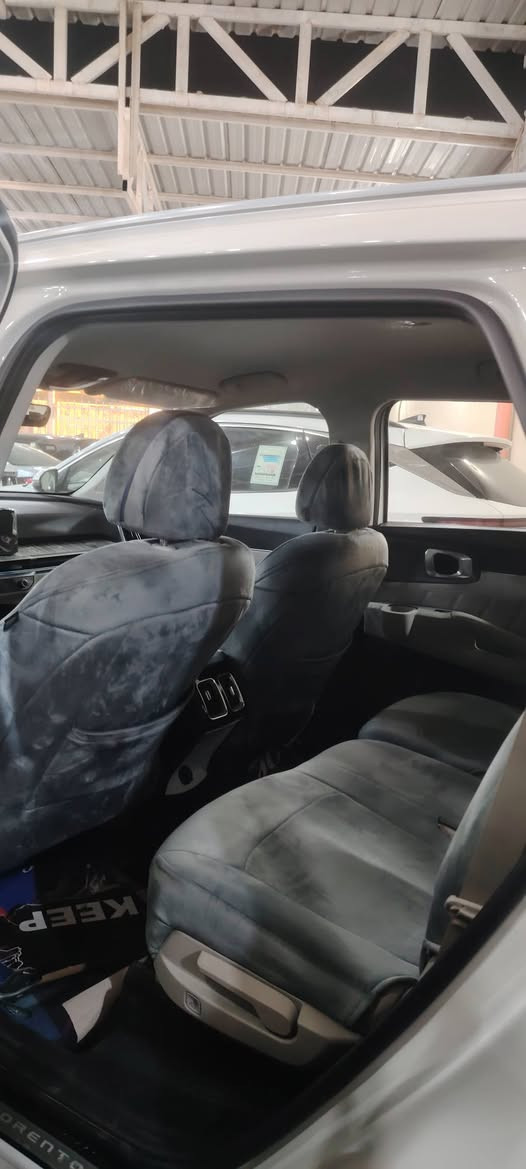 سلام عليكم سورنتو
مديل2025 كفاله عامه 
سياره كشنات كهرباء محرك 6سلندر 
جنطه كهرباء لايت زنون اناره بدشبول 
شاشه متصله بلوتوث 
كير عصا 
ماشيه25الف اصل 
رقم اربيل جديد بسم شركه هزه وحفص جديد 
المكان النجف الاشرف 
رقم الهاتف***********بي واتساب
