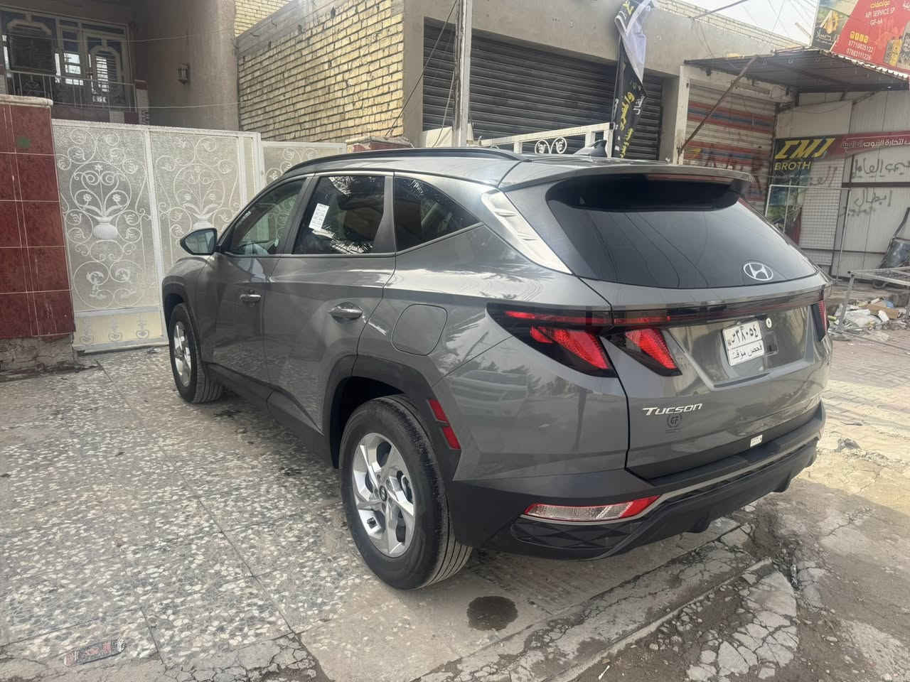 ياالله السلام عليكم البيع توسان موديل 24 دخول جديد مواصفات بصمه كشنات جلدً جنطه كهرباء ويل كب بصمه ترحيل لادار امامي خلفي داخل بيجي كشنات كهرباء ماشيه 36 الف الحادث جاملغ تبديل أرباك استيرن راجع سستم علما ان السياره بيه قطعتين من امريكا كلير صوره حادث مرافقه بل منشورالسياره بدون رقم مكان السياره بغداد السعر   190 ورقه وبيه مجال بسيط الاتصال ع هذا الرقم ***********
