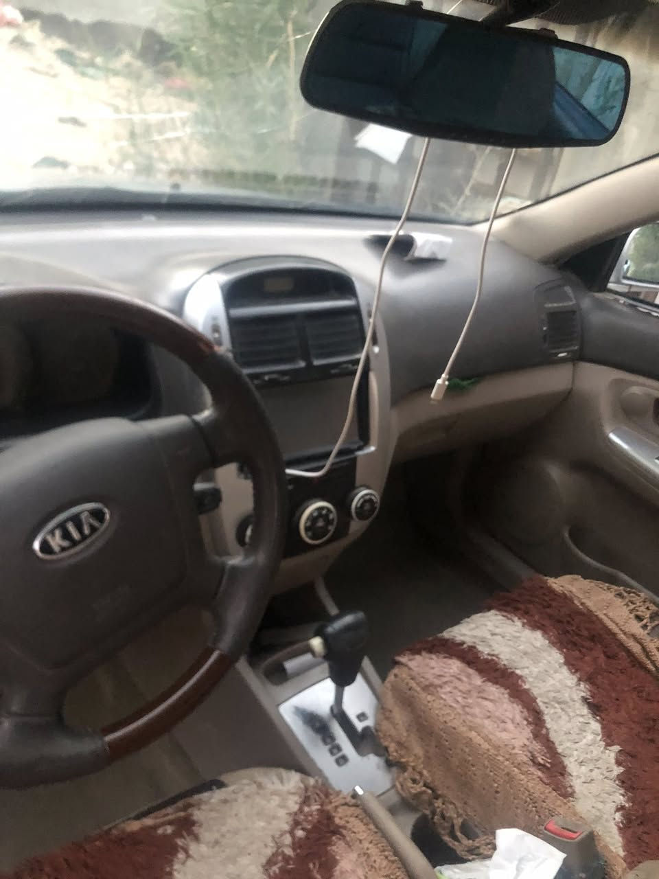 سيراتو ٢٠٠٧ خليجي رقم بغداد مكفوله من الضربه بيها
 صبغات اثر جرد كير محرك 
حداديه تخم تاير  السعر ٦٧وبيها مجال قليل لاتصال 
 ***********
