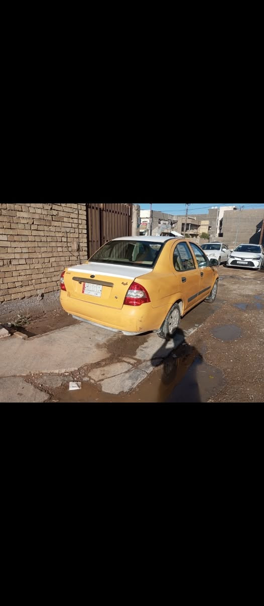 طيبة موديل 2015 باسمي كير ومحرك مكفولات صدر جديد شاشة اندرويد 

السيارة نظيفة وحلوة ومامتعوبة بالعافية على الياخذها 

العنوان :  بغداد / الغزالية

السعر ٣٢ بيها مجال للطيبين 

***********
