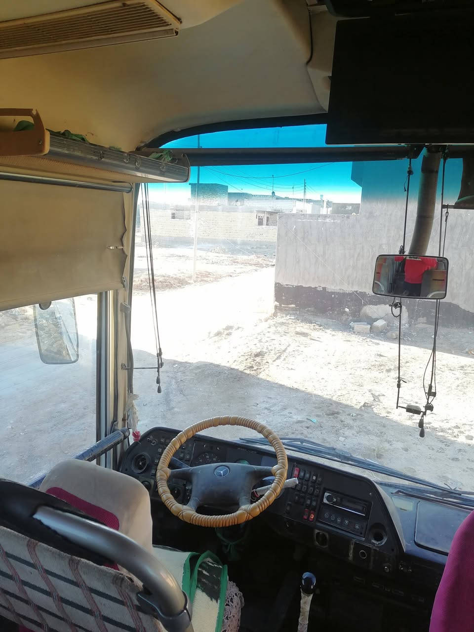 باص شبح موديل 92 رقم مارسيدس سياره جاهزه كير محرك اكسل تخم تاير حداديه خير من الله وصل خط وبحث خطها نجف بصره  سعر السياره 110 وبيها مجال
***********
