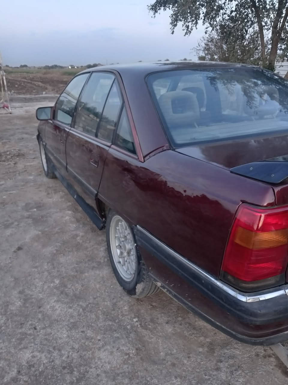 سلام عليكم للبيع اوبل وميكه رقم بغداد تحويل مباشر سياره كامله اي نقص مابيه ترايك وين ميعجبك حداديه جديده مكينه وكير شرط كير اتوماتيك سعر35 وبيه مجال لطيبين 
***********
***********
