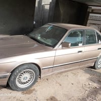 بي ام 525 • ١٩٩٠ • رقم بغداد