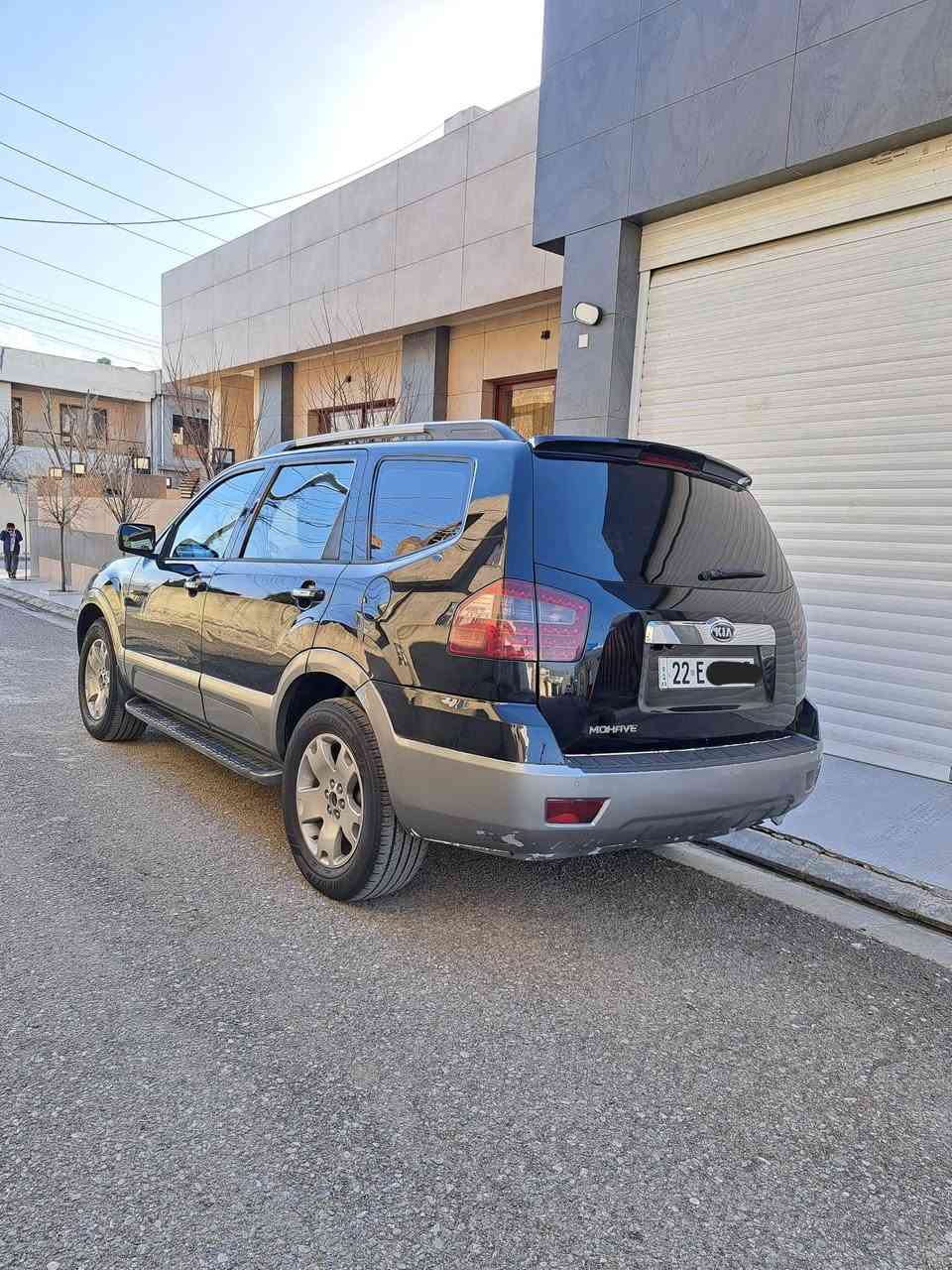 کیا موهافی لون اسود ۲۰١۱ رقم شمالی / اربیل باسمی
السياره کامل مواصفات فوول
بصمه عدد ۲ 
ثلاث مقاعد و کشنات جلد
تبرید مرکزی بالسقف
ستیرن والکشن خزن میموری
مرایا شفط وقلاب ویه البک
بک لایت لیزر
سبایدر الخلفي
لایت زینون وبخاخ لایت  
دبل اکسل دبل اوتو ومانع التزلق و esp
سقف سلاید
کامیرا وحساس بیلادی
ویل ۱۸ 
محرك والكير مامفتوح شرط الفحص وماشي ٢٩٠ الف 

السيارة مكفوله من الصبغ حتي الدعاميات عدى کم مکان بارد

سعر البیع ١٢۳ ورقه ومجال بسيط 

*********** واتس اب 

مكانه / قضاء سوران تابع لاربيل 

ملاحضه / علیها غرامات ملیون دینار ، او ترید تحویل نفس الوقت
