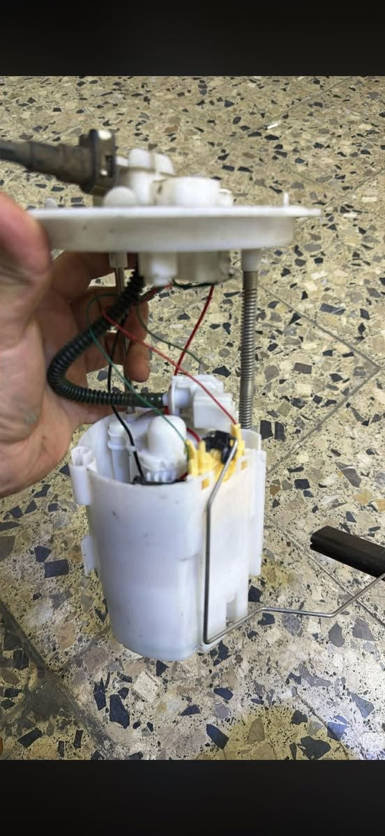 السلام وعليكم متوفر قواعد فيت بمب فورد سكيب   2017/2013 كامله اصليه ضمان شهر تبديل سعر مع التوصيل 35 الف كامله اصليه شركه تفصيخ فتح حاويه  ***********متوفر جميع انواع الفورد لاسعار حلوه
