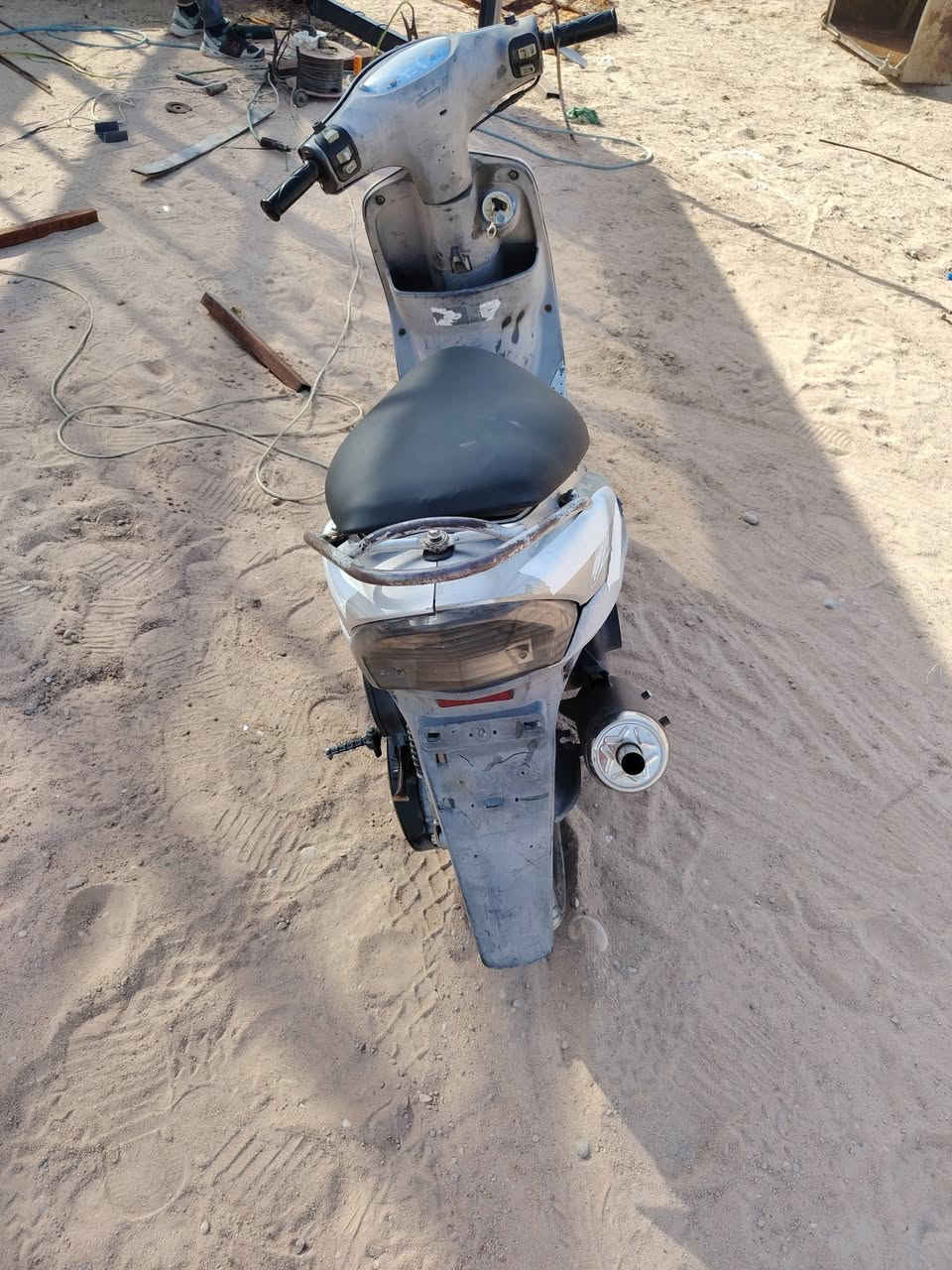 دراجه للبيع قجمه مامفتوحه سعر خاص ***********
