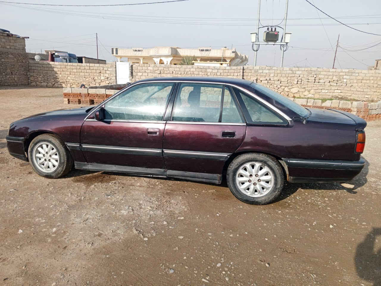 اوبل سيناتور موديل 1991 حجم 30 محرك 6 فل رقم نينوى اخضر تحويل من الشرعي كابون مامسجلة السعر 13 وبيها مجال 

للإستفسار ***********
