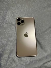 ايفون 11 برو فقط جهاز نضيف وشرط ما مفتوح ذكره 256 دبل سيم بطاريه 72 كل...