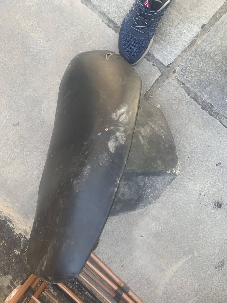 سلام عليكم غراض تفصيخ ماكس ١٤٠ كله نضيف مكاني الكماليه رقمي ***********
كفرات ب٣٠ كامله ونضيفه 

سودات كلهن ب٢٥ 

ترايش ب١٠ 

ويل وتاير امامي نضاف كلش ب١٥ 

شاصي ب٢٠

بكلايت خلفي بلاد جديد ب١٥ 

ضفيره كلشي مابيها بلاد ب٢٠ 

ذيل ب١٠ 

عقلب١٥ 

كتف شحن ب٥ 

مجمع دكم ب١٥ 

جاملغ بلاد ب٥

شوته ب٨

كابريتر تجاري بس درجه أوله ب١٥ 

جوين محرك ب٥

صالنصه هيا وسوادها ب١٥ ما ملحومه 

كلجات خلفي وأمامي ب٢٥

قبق هندر كامل ب٢٠ 

طابوكه هيا وفلاوين وملف بس بولبرن يرادله تبديل مال اكسل 

ب٦٠ 

دشبول ب٢٠ بلاد 

دبلات امامي هيا وماشه بلاد طسه ماكو ب٢٥ 

جوزه ب٧

سلف ب١٥ بلاد

فج وصونده مالته ب١٠ ويا دسكات

كشن كامل ب٨

ستيرن هوه ويده وعنابر ب١٠ 

تناكي ب١٥

سواد قبق هندر ب٥ 

قبق بانزين ب٤ 

يدات بلاد ب٥ زوج 

كاعيه جلد ومرايات ب٨ 

اشاير امامي ب٥ 

فيش اشاير ب٥ 

سوبر ب٥

قمجيات كل ثنين ب٥ 

فاكيوم ب٧

اي صونده بألف 

كويل بلاد ب٨

بطل الأصفر ولاسود ب٥ 

كفر محرك ب٥ 

بنزات جدد ب٣
