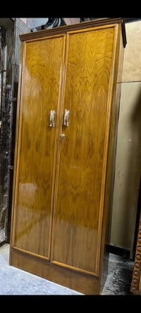 غرفة صاج • ملحق • قابل تفاوض