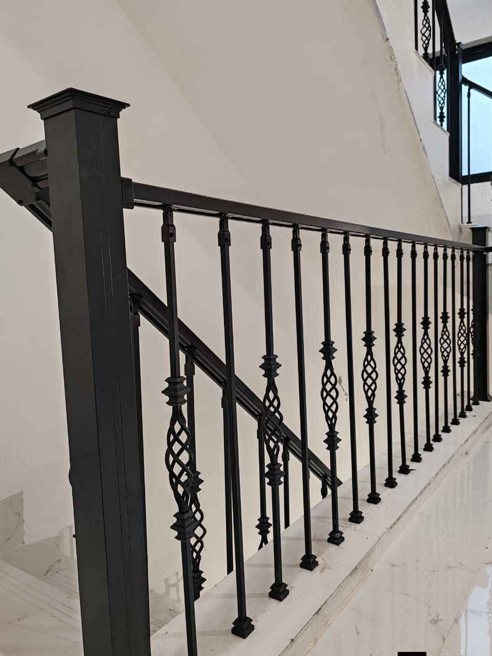 محجرات كلاسيك .. فخامة التصميم وجودة التنفيذ 💎

إذا تحب تضيف لمسة فخامة لبيتك 🏠
شوف اعمالنا من المحجرات الكلاسيك بتصاميم تجمع بين الجمال والمتانة 👌
كل قطعة تُنفذ بدقة عالية وبألوان ثابتة تدوم لسنوات ✨
شغلنا يتكلم عن نفسه، صورنا خير دليل 📸
راسلنا الآن وخلي نجهز لك تصميم يناسب ذوقك 🤝

📞 ***********

#محجرات عمارة, ميسان
