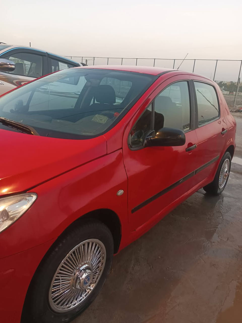 بيجو فرنسي ٢٠٠٦ رقم بغداد تحويل ثاني يوم مكينه كير بل جيس مكفوله من لضربه ٤٣ وبيه مجال ***********
