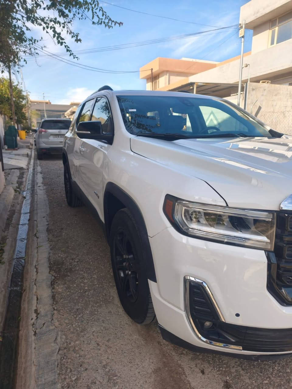 السلام عليكم اخوتي الأعزاء 
GMC  Acadia  #At4 2023
السيارة فول مواصفات اعلى مواصفات gmc بيها
محرك V6 🔥
4x4 
كشنات Vip  تبريد تدفئة 
5 وضعيات قيادة
دبل بانوراما
حساسات
كاميرات ٣٦٠
صندوق كهرباء
كشتات كهرباء +خزن ميموري
داتا شو
ما اطول عليكم هواي مواصفات اعلى مواصفات موجودة بهذا موديل
حادثها خفيف مبدل جاملغين نفس لون
سيارة كلش نظيفة أمانة الله ماشية 22 mi 
رقم أربيل باسمي 

السعر 235
*********** 
*********** أربيل, العراق
