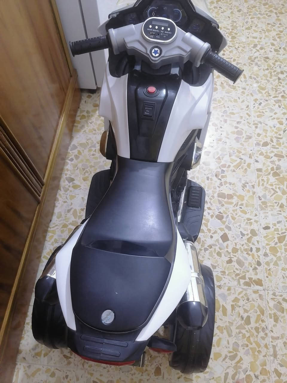 ماطور أطفال شحن 100 ألف


**إذا كنت صاحب هذا الإعلان وتريد حذفه لأي سبب، رجاءا أرسل رسالة إلى الدعم الفني**
