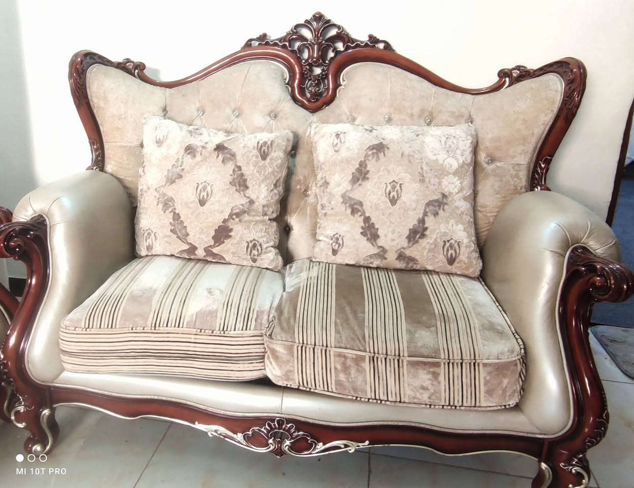 السلام عليكم/ تخم رئاسي نضيف للبيع 
كربلاء شهداء سيف سعد للاستفسار التواصل خاص


**إذا كنت صاحب هذا الإعلان وتريد حذفه لأي سبب، رجاءا أرسل رسالة إلى الدعم الفني**