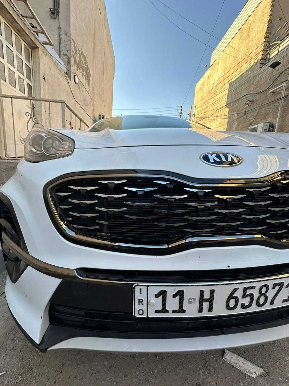 كيا سبورتج خليجي(جيتي لاين)  
 موديل 2021
ماشية ٤٢ الف حقيقي
 فول 1/1 اعلى فئة بالموصفات معروفة لجيتي 
السيارة جديدة  بمعنى الكلمة  لاصبخ ولا ضربة سونار بلصور مرفق 
موصفاتها : 
مكينة 2000 
بصمةتشغيل
بصمة عدد 2
وبصمة ابواب 
وبصمة صندوك
بانوراما
ترحيب عند الاقتراب
شاحن واير لس
مري شفط 
جنطه كهرباء 
لد نهاري  + بك لايت LED 
لايت ضباب
ويل كب 19
كشنات جلد + كهرباء السائق والصدر
مود درايف DRIVEMODE 3انضمه
ستيرن رياضي  حرف Dمختوم بجيتي
تحكم ستيرن فول مع تحكم بلوتوث
قطعتين تبريد امامي خلفي 
سايد بريك بصمة 
زراگه لايت
لايت اوتو
اريل نفكيشن
حساس امامي
حساس خلفي
نضام منحدرات
5 ويل مال جيتي
شفتات ستيرن
شاشة اعطال
 ***********
***********
العنوان / بغداد العبيدي
السعر ٢٢٥  ورقة وبيهه مجال
