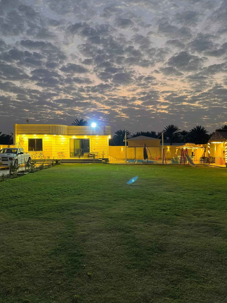 السلام عليكم متوفره مزرعه الايجار الدوره البوعيثه سعر مناسب وموثقه بتطبيق اجرلي والاستفسار والحجوزات هذا الرقم ***********
