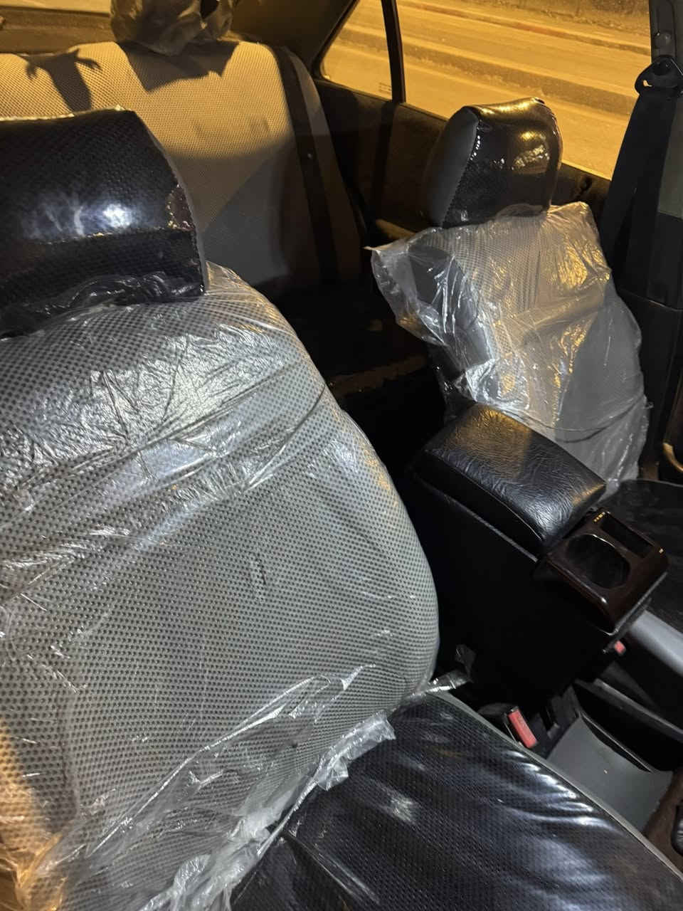 سلام عليكم بيجو باوص موديل10 بيه ضربه بل جاملغات الخلفيه سياره خير من الله تبريد شغال كهربايات شغاله تحويل كبل يحولك راعيه السعر32 بيه مجال حك جيه ***********
