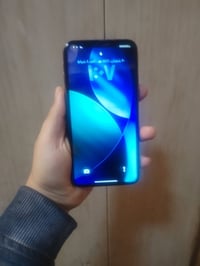 آيفون ١١ برو ماكس • ٦٤ • شاشة وظهر مبدل