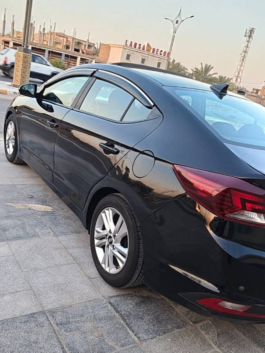 سلام عليكم  النترا 2020 رقم ذي قار   وارد أمريكي  حادثها صبغ الابواب جهه اسائق فقط ولباقي كفاله بدون تبديل ولاصبغ بدون ايرباك ماشيه 100 مكينه 2000دوش مامفتوحه شرط لاتبخير ولاتنقيص كير اي تي المرغوب تبريد ثلج تدفئه شغاله كهربائيات كله شغاله حجئر صالنصه موجود بلادي سياره جديده بمعنه الكلمه الموصفات فول واحد على واحد بصمه تشغيل بصمه أبواب بصمه جنطه فتحه بلقماره شاشه لمس كامره دواره فول تحكم جهتين مثبت سرعه مانع انزلاق تقليل وقود حساسات رادار لايت لد زنون تحديد مسار ويل كب اكروم الأصلي تخم تاير جديد تبريد ابيانو تدفئه بلكشنات توقف ذاتي نضام سبورت سياره على وضع الشركه جاهزه من كلشي السعر 110 وبيه مجال مكاني ناصريه مركز***********
