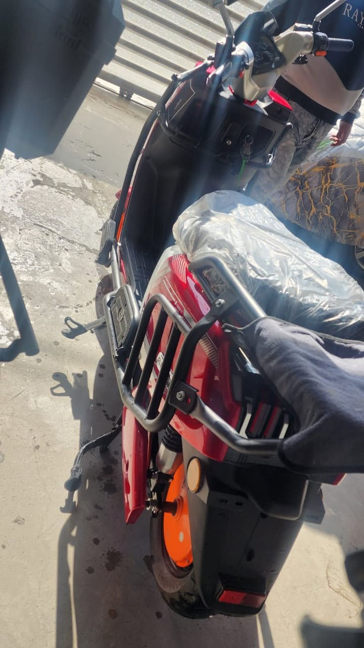 دراجه شحن للبيع مواصفات تخبل خير من الله  زنون عالي  ناصي دبل اشاره نضام بارك R   ست بطاريات حجم كبير سويج2 بصمه 2+بوكس موجود اني مشاده الدراجه مكفوله استعمال شهرين والدراجة كدامك السعر  800وبيهه مجال مكاني بغداد حي العامل


**إذا كنت صاحب هذا الإعلان وتريد حذفه لأي سبب، رجاءا أرسل رسالة إلى الدعم الفني**