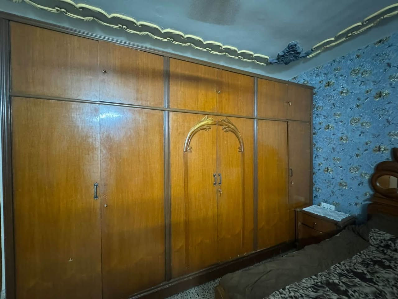 غرفه نوم للبيع
كنتور ابو ست بيبان وملحق
سعر الغرفه ٣٠٠ قفل
المكان بغداد حي الاعلام الاتصال على هذا الرقم
***********
