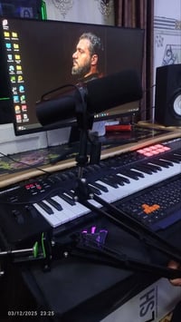 مايك شور • ماسنجر متواجد