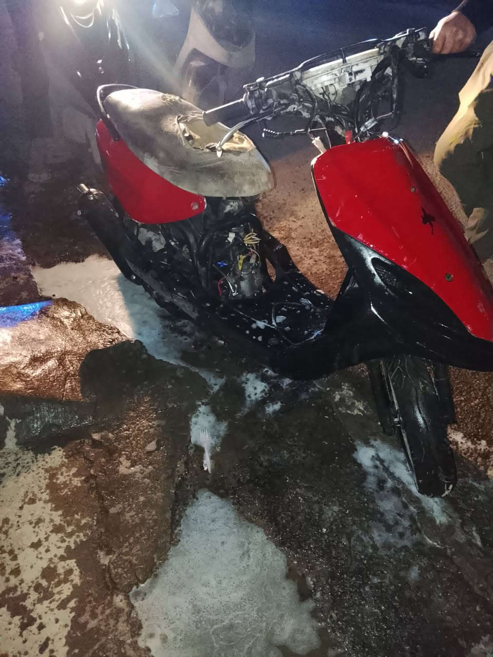 ماكس قجمه شغله نقص قبق هندر  وباتري مكينه خرسه  صالنصه اف ام   بيها نقوصات بسيطه مكان حي اور ***********
