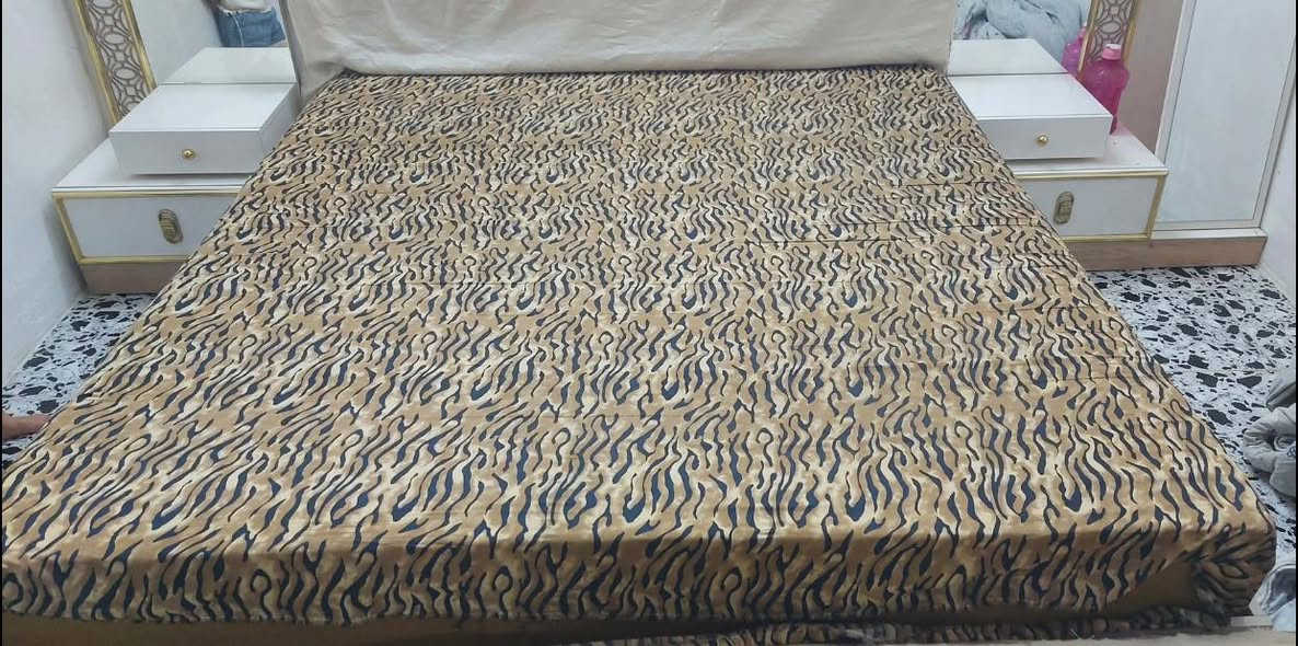 السلام عليكم دوشك نفرين حجم كبير نظافه 100‎%‎السعر 85الف وبي مجال بسيط للاستفسارالاتصال على الرقم ***********
