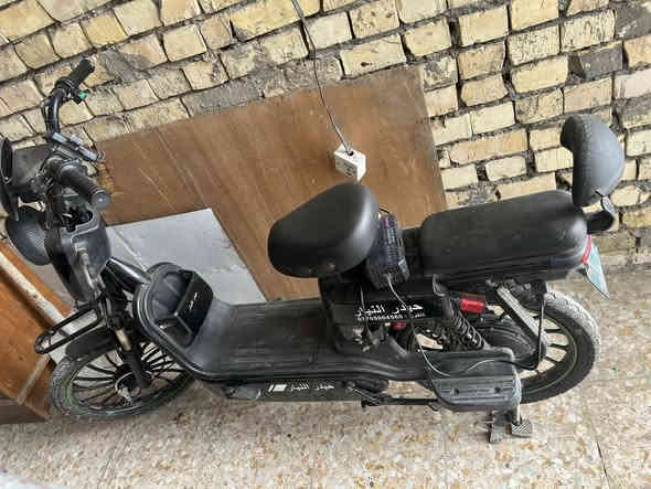 سلام عليكم دراجه شحن للبيع  سله موجوده ومراياتهه سعر300وبيهه مجال للستفسار اتصال عله رقم اني مكلف بل نشر ***********
