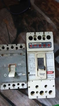 قواطع • قطع كهربائية