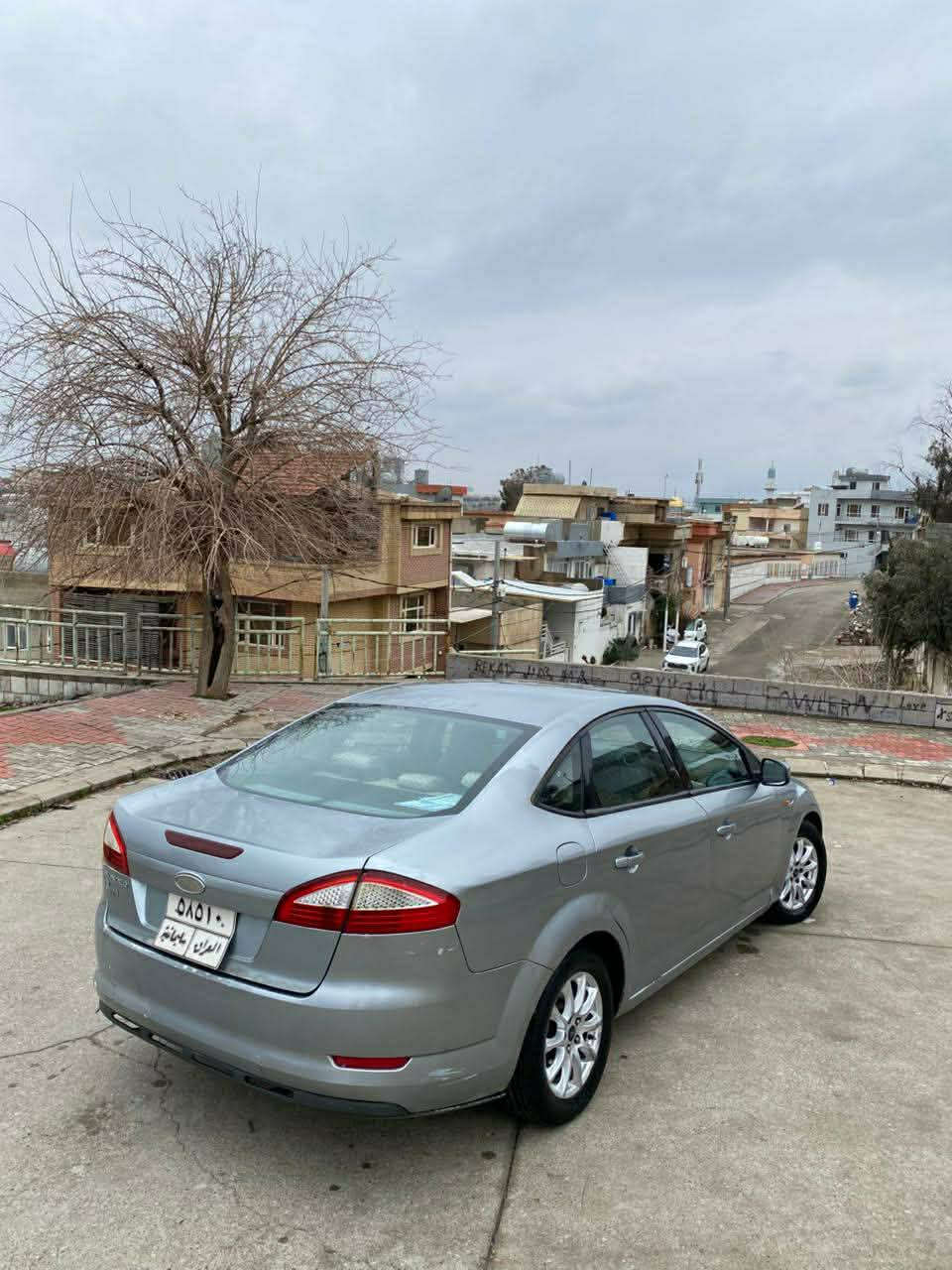 فۆڕد مۆندیۆ ٢٠٠٩
ڕەنگی سلڤەر  چوار جام کارەبا دەبڵ ئێرباگ جام پۆلۆرایس بیلادی گێڕو مەکینەو کارەبای و هەموو گیانی بەشەرت  ساردی وگەرمی بەشەرت گێڕ و مەکینە فیوژن  فیتپەمپ و  کۆیل و نۆزڵ گۆڕاوە بە شەریکە کامل سێرڤز کراوە سەیارەکە زۆر جایزە هی ماڵی خۆمانە٦٣گەڵاو معامەلە سەیارەکە لە سلێمانیە
*********** السليمانية, العراق
