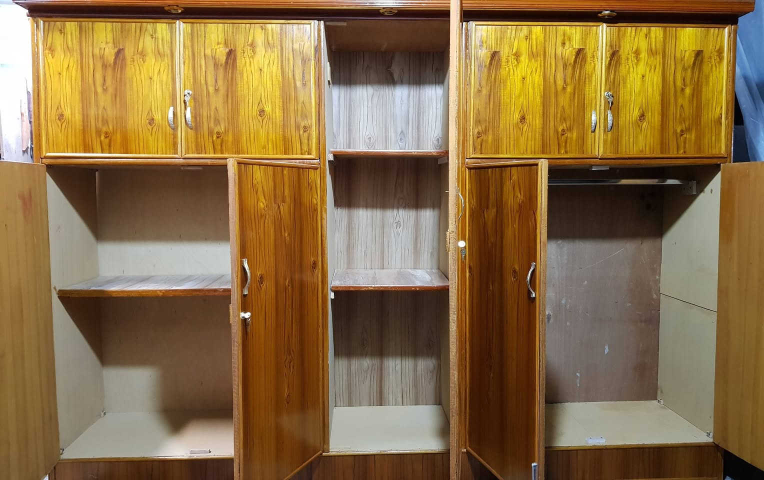 للبيع كنتور مستخدم خمس ابواب ملحق السعر ٢٥٠ يوجد توصيل بكروه بغداد فقط


**إذا كنت صاحب هذا الإعلان وتريد حذفه لأي سبب، رجاءا أرسل رسالة إلى الدعم الفني**