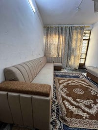 ديوان 10 مقاعد حطاطه  استخدم شي قليل. السعر ب 300...شراي يتصل 07723476...