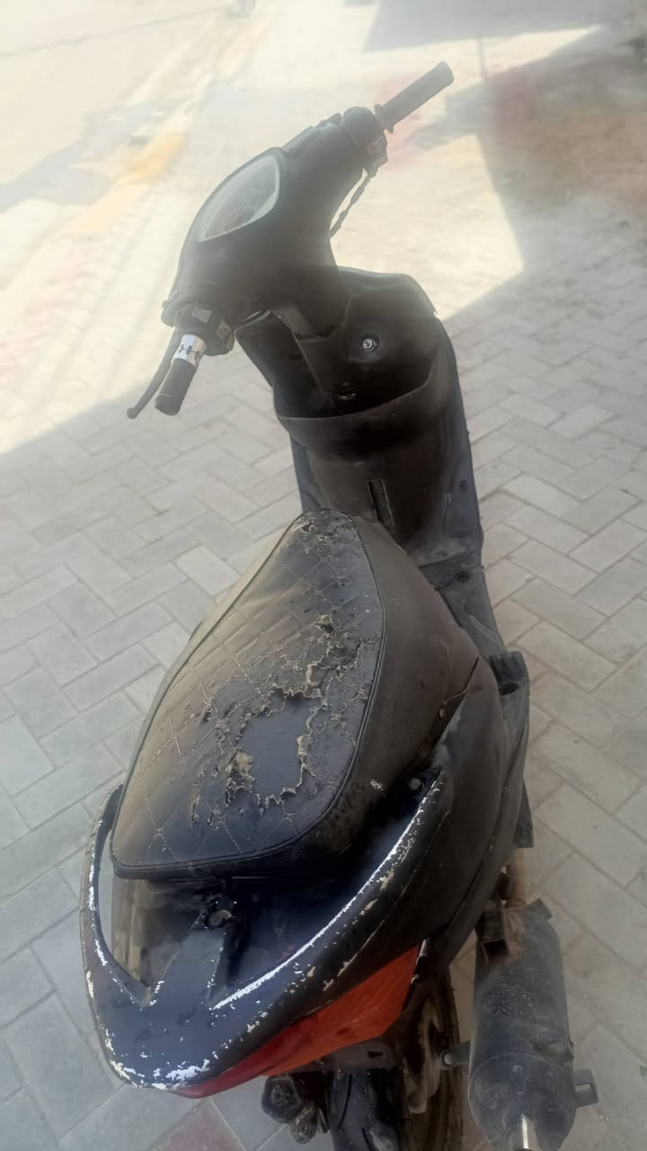 ماكس عدله دراجه مفتوحه
السعر ٣٥٠ بيه مجال قليل
مكاني كربلاء الحر  

***********
