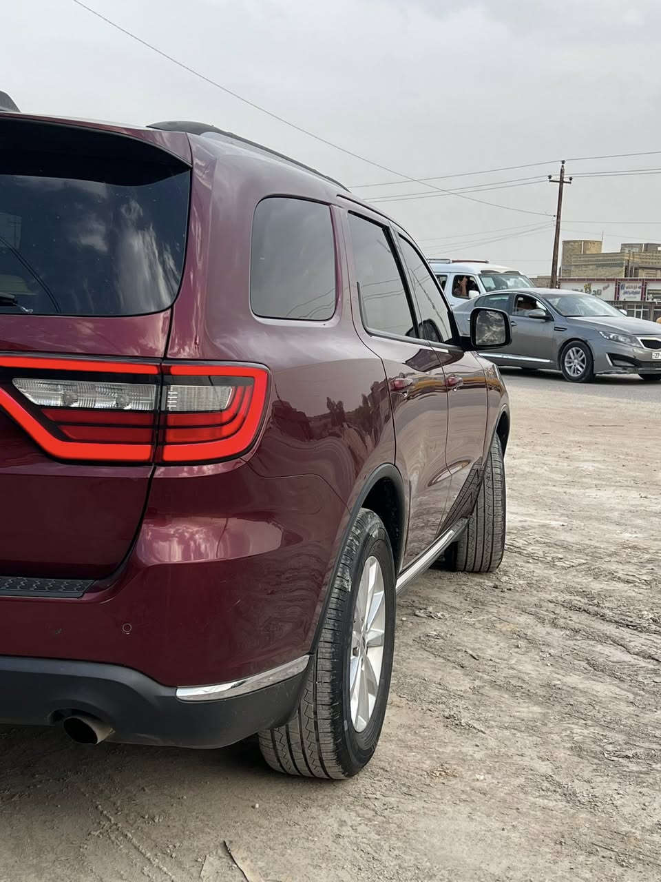 السلام،عليكم
دوج دورنكو موديل 22، مرمزة 23، 
السيارة تو ويل، 
رقم ذي قار انكليزي. 
سيارة جاهزة من كل النواحي، كير ومكينة وحدادية خلفية وأمامية وتخم تاير، سيارة جديدة بمعنى الكلمة. وجاهزة من كلهن. 
سعرها 240، وبيه مجال قليل
حادث سياره جاملغ بنيد 
صور الحادث مرفقه مع صور
. مكان السيارة : ذي قار سوك الشيوخ 🌹
هاتف : ***********
