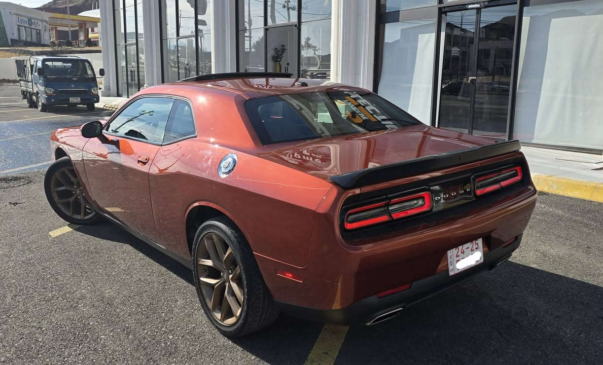 جالنجر 2023 سلايت ( الإصدار الاخير ) LAST CALL
6 سلندر تو ويل 
ماشية 40 فقط 
بلاك توب BLACK TOP 
بيها باب السايق صبغ 

كاتي بدون رقم تترقم شمالي( اربيل دهوك سليمانية )

السعر  : 205 وبيها مجال 
المكان : دهوك 
***********
***********
اتصال أو واتساب
