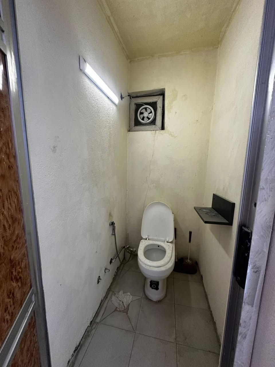 #للايجار____في____السيدية
مشتمل طابق اول فوق الارضي معزول عزل تام 

يحتوي على غرفة وصالة ومطبخ وخدمات 

قيمة الاجار:500 قفل 

للاستفسار:***********

او زيارة مكتب الفهد الهندسي للمقاولات العامة/شارع جامع الاقصى مقابل مكتبة الحكم سنتر
