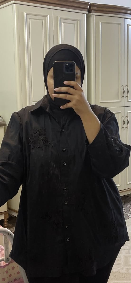 سوت اسود نظيف جداً
قميص+بنطرون
القميص يلبس ٤٢لحد٤٨
البنطرون فرب سايز لاستيك من فوك
سعر ١٠ الاف 
توصيل فقط


**إذا كنت صاحب هذا الإعلان وتريد حذفه لأي سبب، رجاءا أرسل رسالة إلى الدعم الفني**