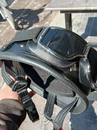 خوذه هارلي معه نظاره للبيع 07725981589