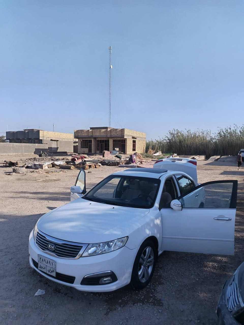 السلام عليكم
ابتما خلجي 2010 فتحه قماره برده خلفيه محرك 2000
حداديه جديده تخم تاير جديد باتري جديد،،.                سونار مرافق بل منشور السعر 120 وبها مجال مكان دوانيه مهناويه رقم الهاتف ***********
