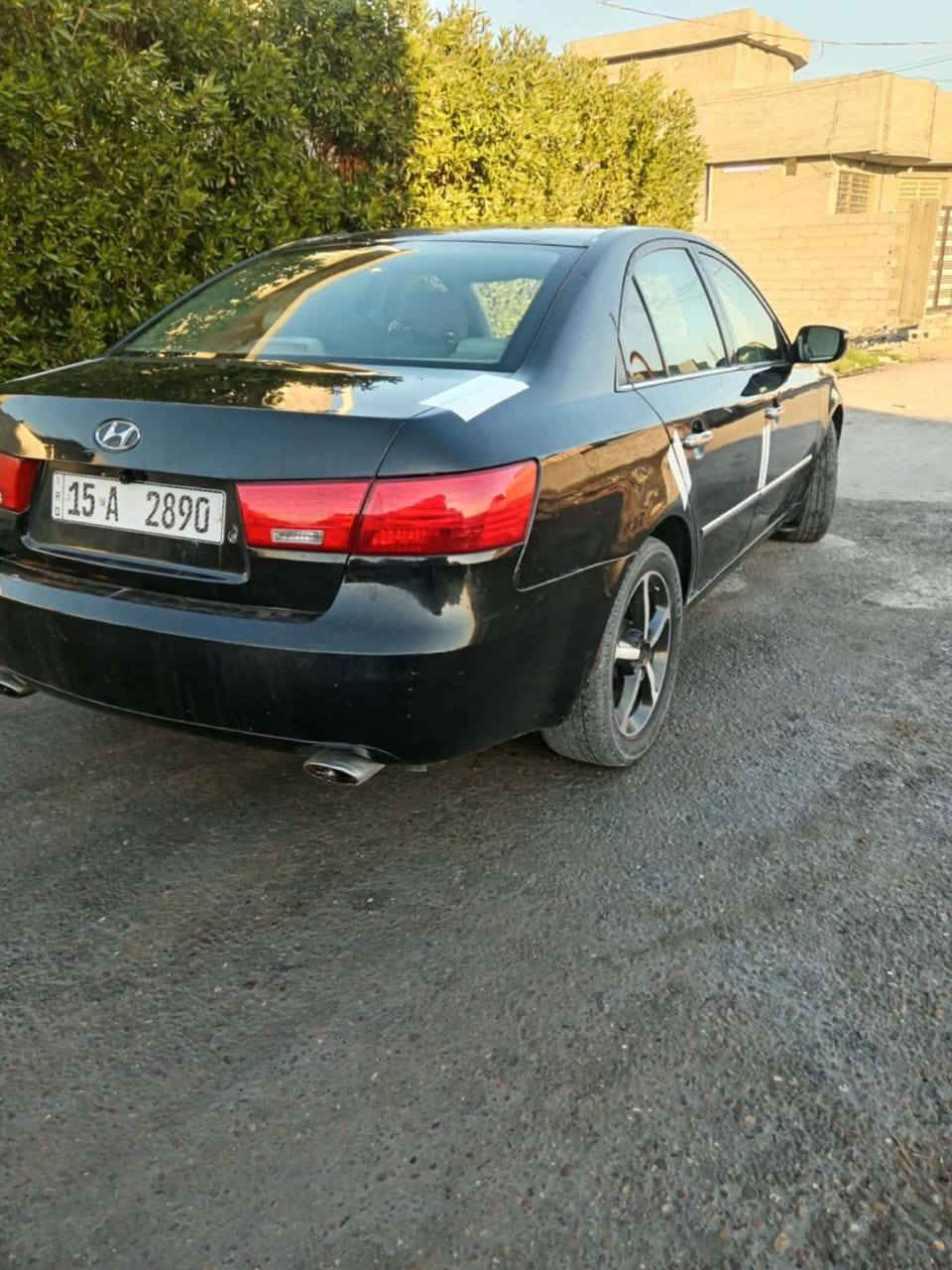 سوناته ٢٠٠٦ جاهزه من كلشي عدا التبريد كير ومحرك جدد  صدر تايرات جدد رقم انبار بسمي كهربائيات كلها شغاله سياره جاهزه ماناقصها شي مكاني الكرمه *********** السعر ٧٧ وبيه مجال
