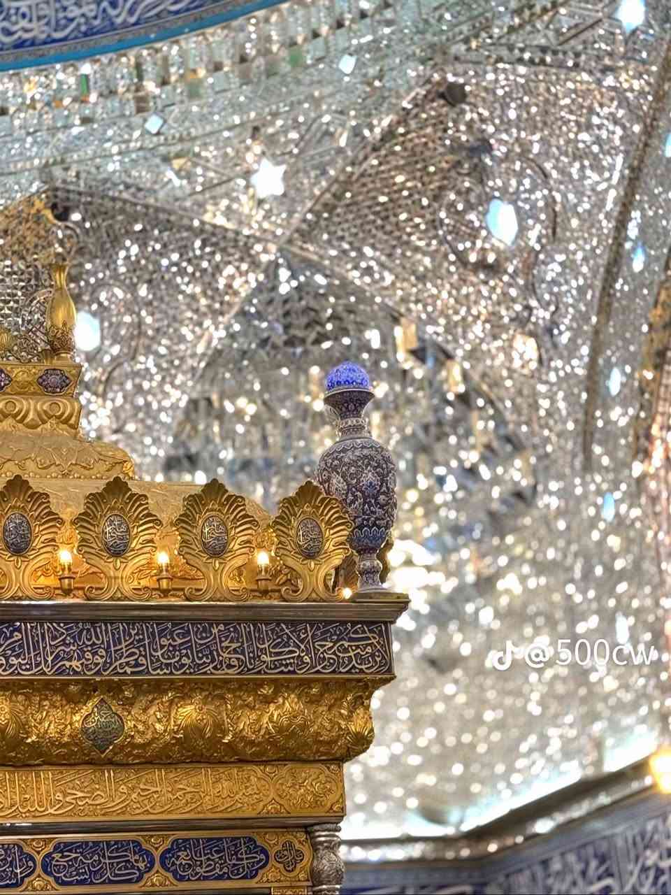 خطوات الزائرين هادئة،
والقلوب معلّقة بين قبتين من نور.
هنا… الدعاء أقرب،
والروح تجد طريقها إلى الطمأنينة

الى أهالي النجف والكوفه احجز على مقعد يوم الخميس مع اجمل وأحدث الباصات😍😍😍

الى كربلاء المقدسه 🕌🕌🕌

(زياره ابا الفضل العباس)🕌🕌
واخيه( الأمام الحسين) 🕌🕌

سعر النفر فقط ( 4 ) الف🥰🥰 

ملاحظه باصاتنا متواجده في الكوفه وأحياء النجف الاشرف 

ينطلق الباص الخميس بعد أذان الظهر العوده بعد أذان المغرب

للحجز (***********)
