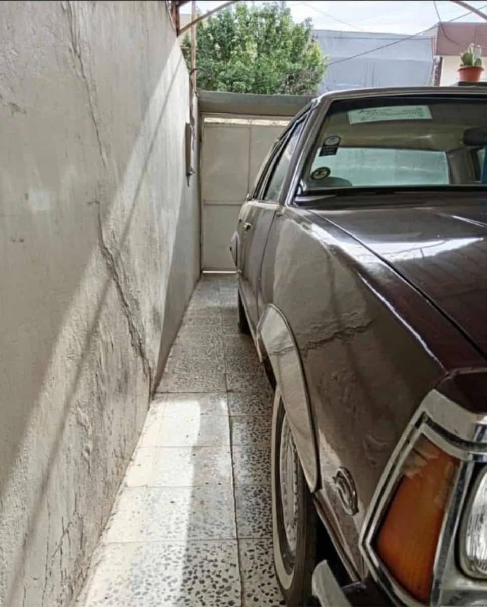 من رخصة مدير الكروب المحترم للبيع او مراوس حسب القناعه ماليبو بلاديه صبغ احزام قماره جلد  معمره  درجه اولى  وكلها  على  البلاد  موديل ٨١  السعر  ٦٠  وبيها مجال بسيط وباقي التفاصيل على الارقام التاليه ***********او *********** العنوان  بغداد  السياره  رقم جديد باسمي
