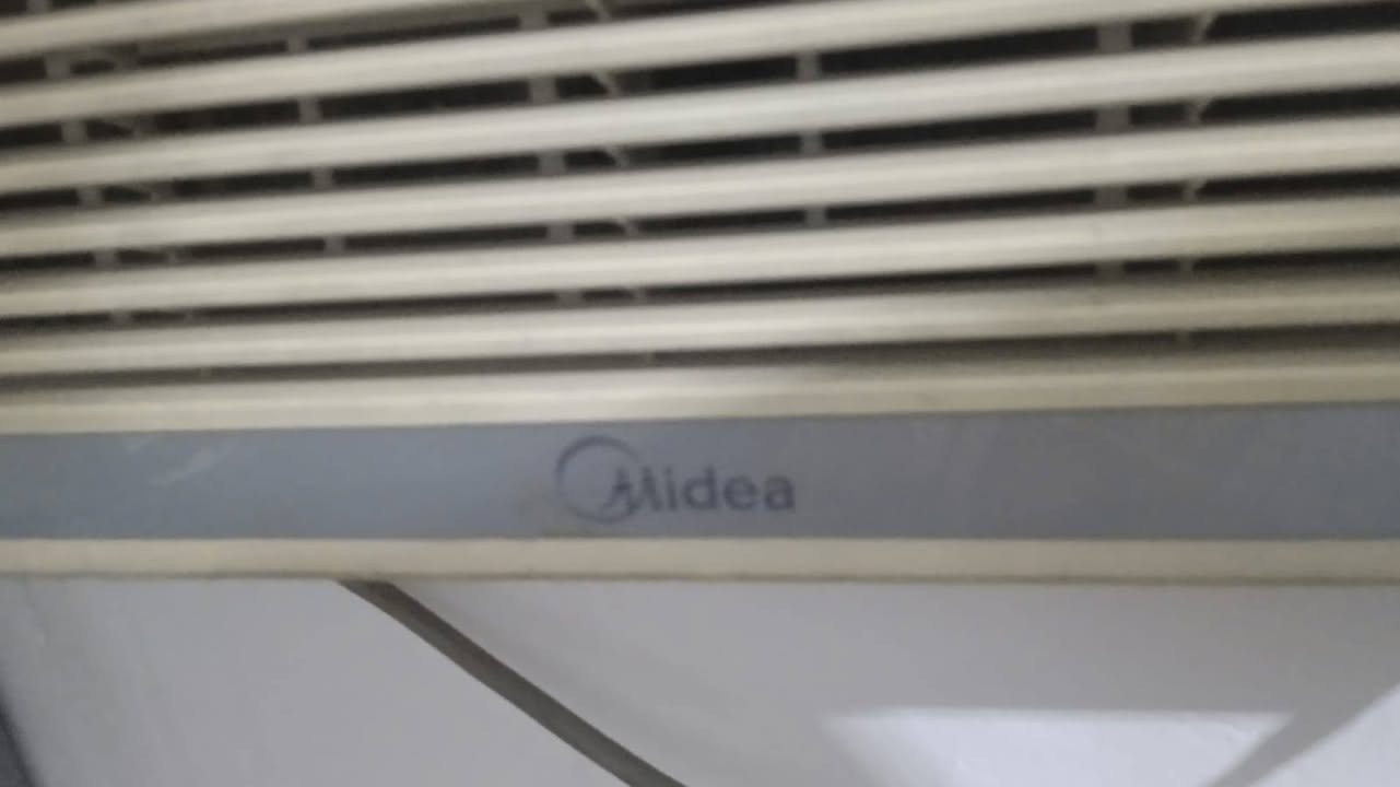 السلام عليكم مكيف طنين مديا باب الاول تدفئه وتبريد مشحون غاز فقط نظيف جدا السعر250قفل العنوان بغداد الشعب بيع مستعجل


**إذا كنت صاحب هذا الإعلان وتريد حذفه لأي سبب، رجاءا أرسل رسالة إلى الدعم الفني**