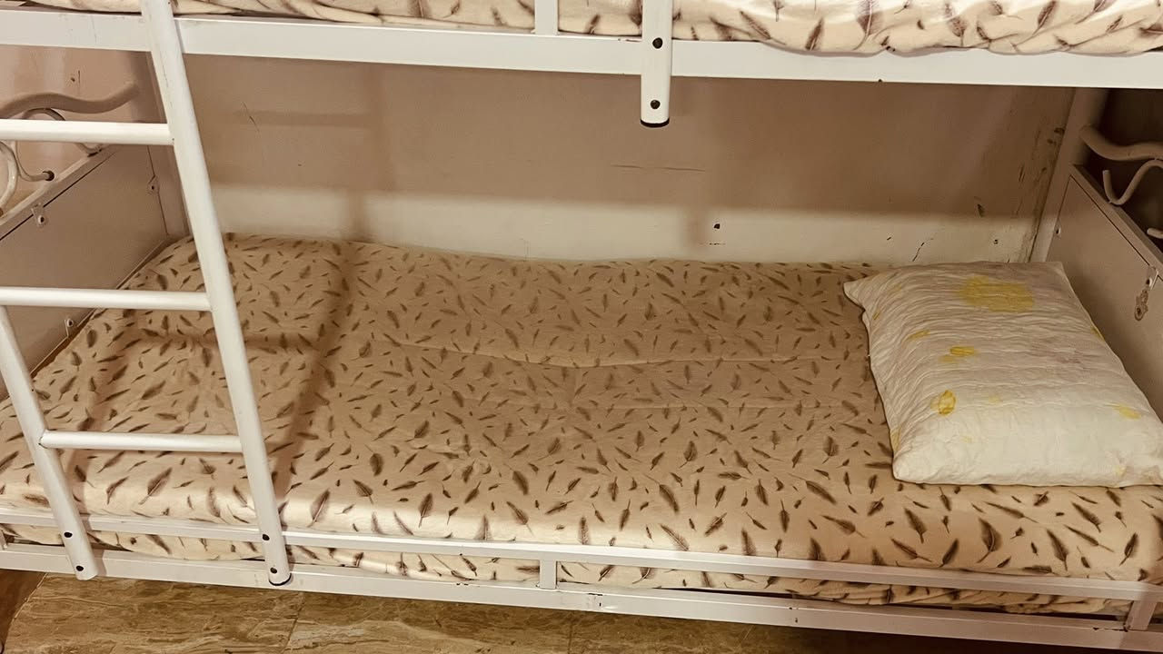 جرباية طابقين حديد نظيفة جدا مع دواشك ثنين

من عمر 4 سنوات الى عمر 16 سنة وتتحمل اوزان ثقيلة

للاستفسار مراسلة الصفحة


**إذا كنت صاحب هذا الإعلان وتريد حذفه لأي سبب، رجاءا أرسل رسالة إلى الدعم الفني**
