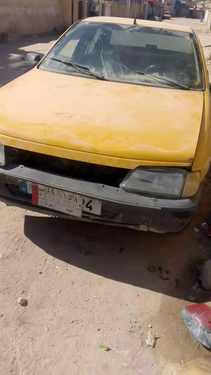 للبيع كايمه السعر 700 كيرها حلو بس يرادلها محرك مكان كربلاء رقم الماني سنويه اصليه الماني رقمي *********** مديل 2010بيجو روا
