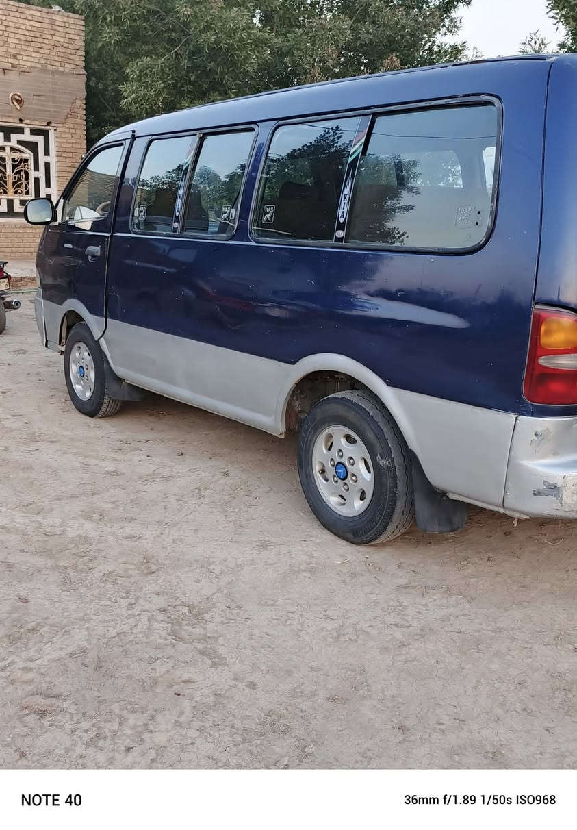 سلام عليكم سياره البيع موديل ٩٥رقم قادسيه الماني مكينه كير اكسل مكفولات سعر ٤٨ وبيه مجال مكاني نجف عباسيه ***********
