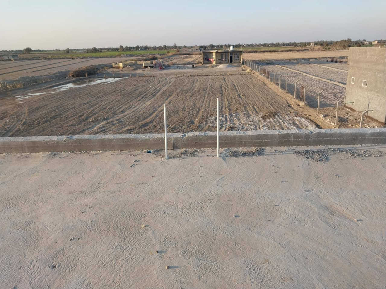 دونم وهيكل لبيع عنوان قريت المام عون قريب علا امام *********** وخاص مفتوح
